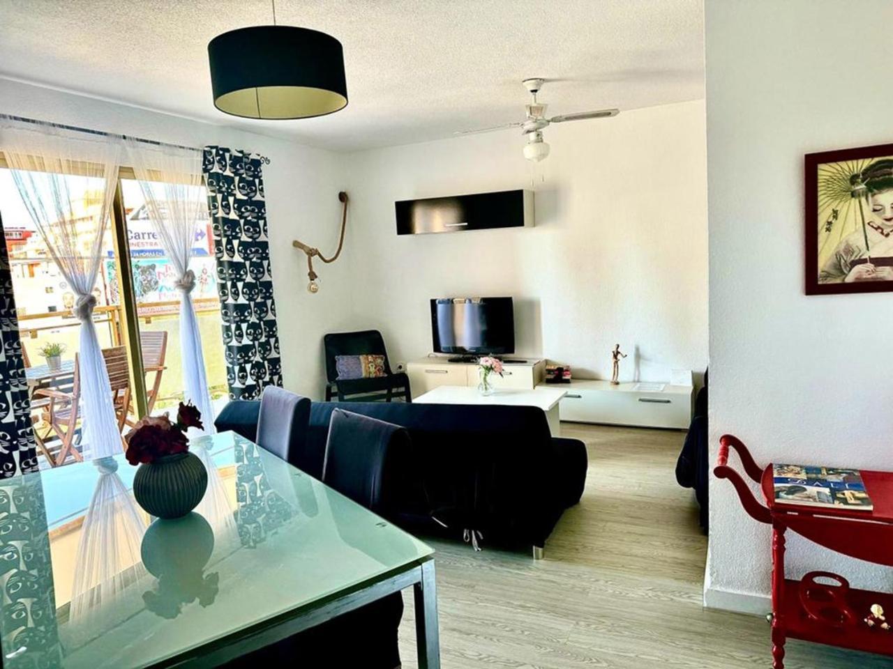 Garay Apartments Бенидорм Екстериор снимка